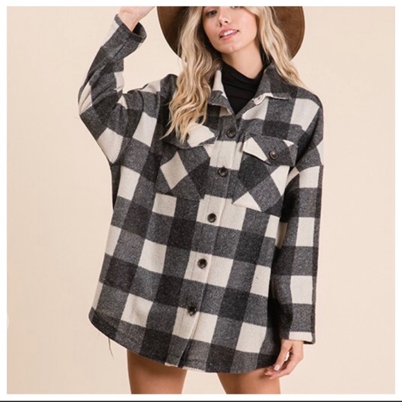 Fabulous Must Have checkered flannel Boxy shirt - Picture 4 of 5